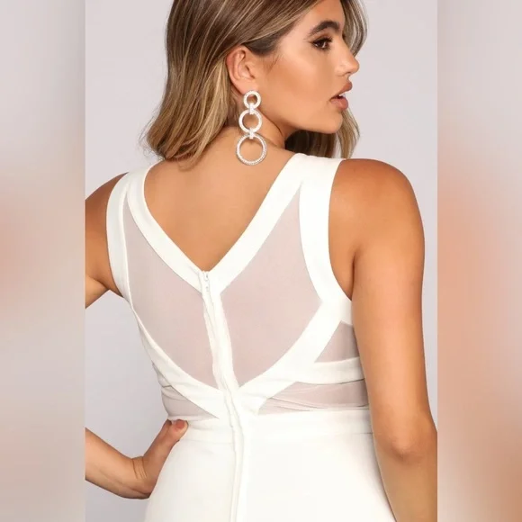 NWT Xtraordinary White Bodycon Mini Dress, Sheer Mesh Back, XL Juniors, 8 womens - Picture 4 of 16